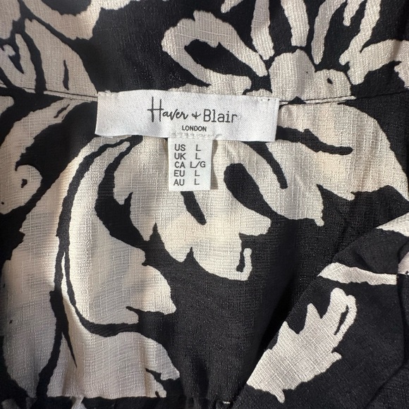 Elegant Black and White Floral Button Down Shirt - Picture 2 of 8